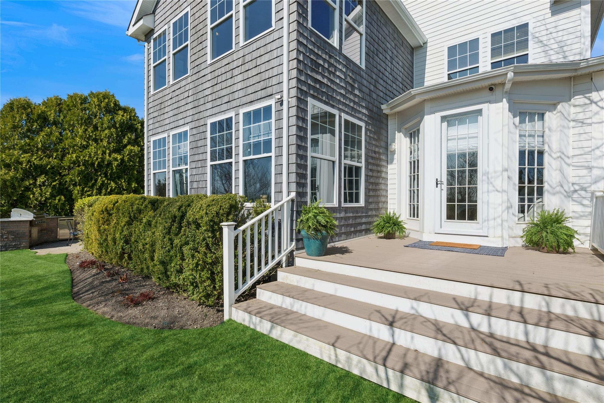 Single Family Tyler  Suffolk County, NY 11901, MLS-849483-42