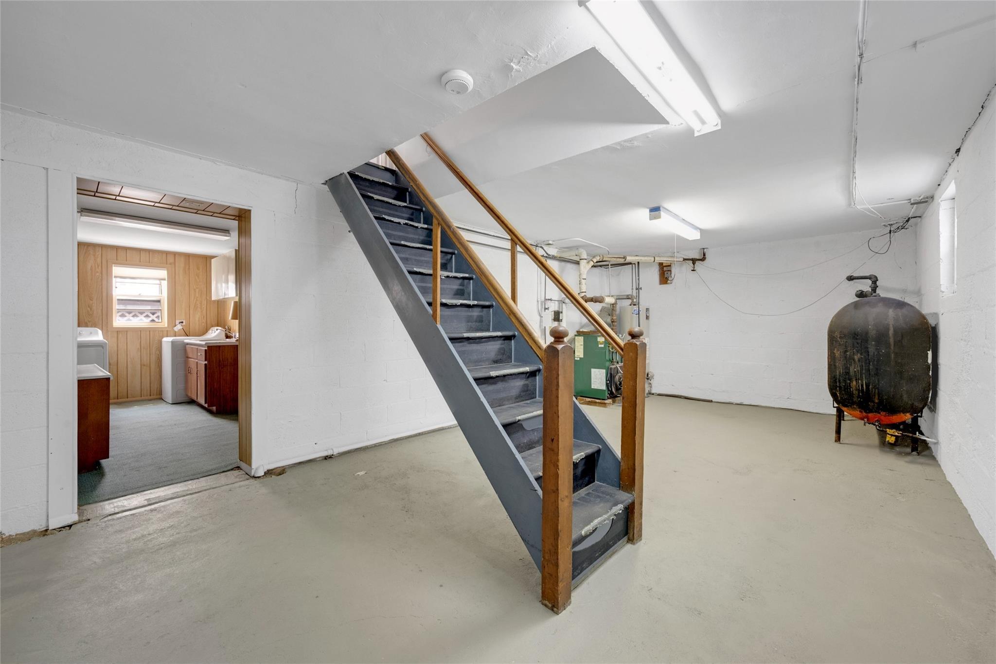 Single Family Earley  Bronx, NY 10464, MLS-849487-19