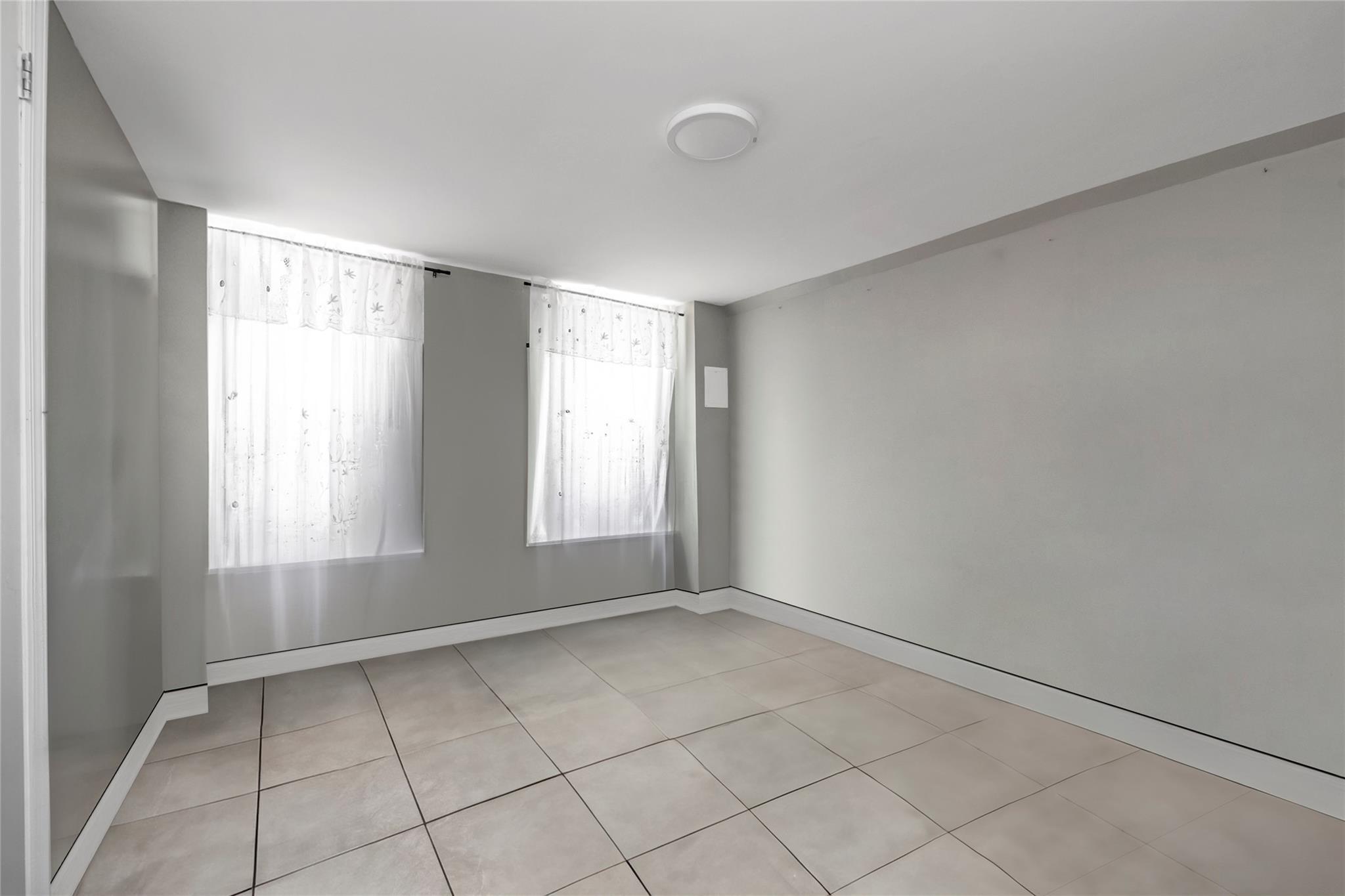 Single Family Louisiana  Brooklyn, NY 11207, MLS-849495-15
