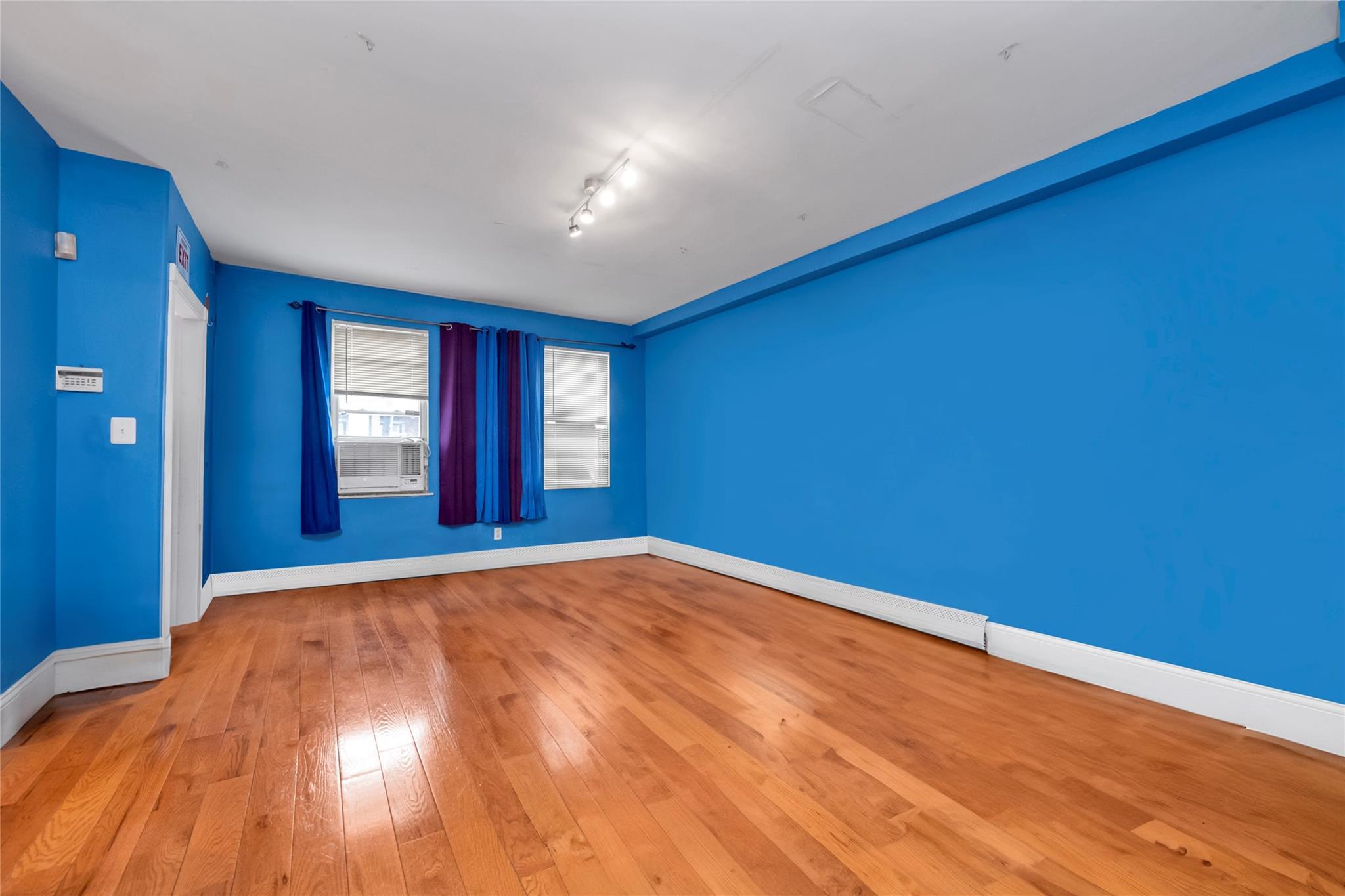 Single Family Louisiana  Brooklyn, NY 11207, MLS-849495-2