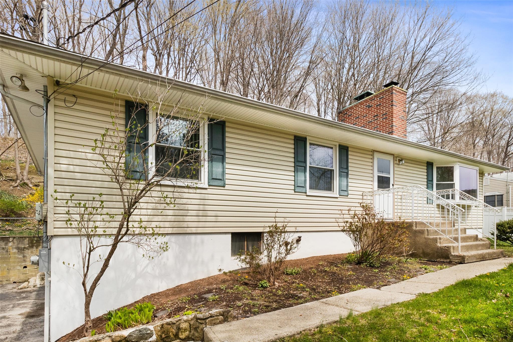 Single Family Red Mill  Westchester County, NY 10567, MLS-849501-4