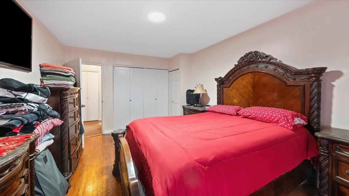 Coop Marion  Bronx, NY 10458, MLS-849512-9