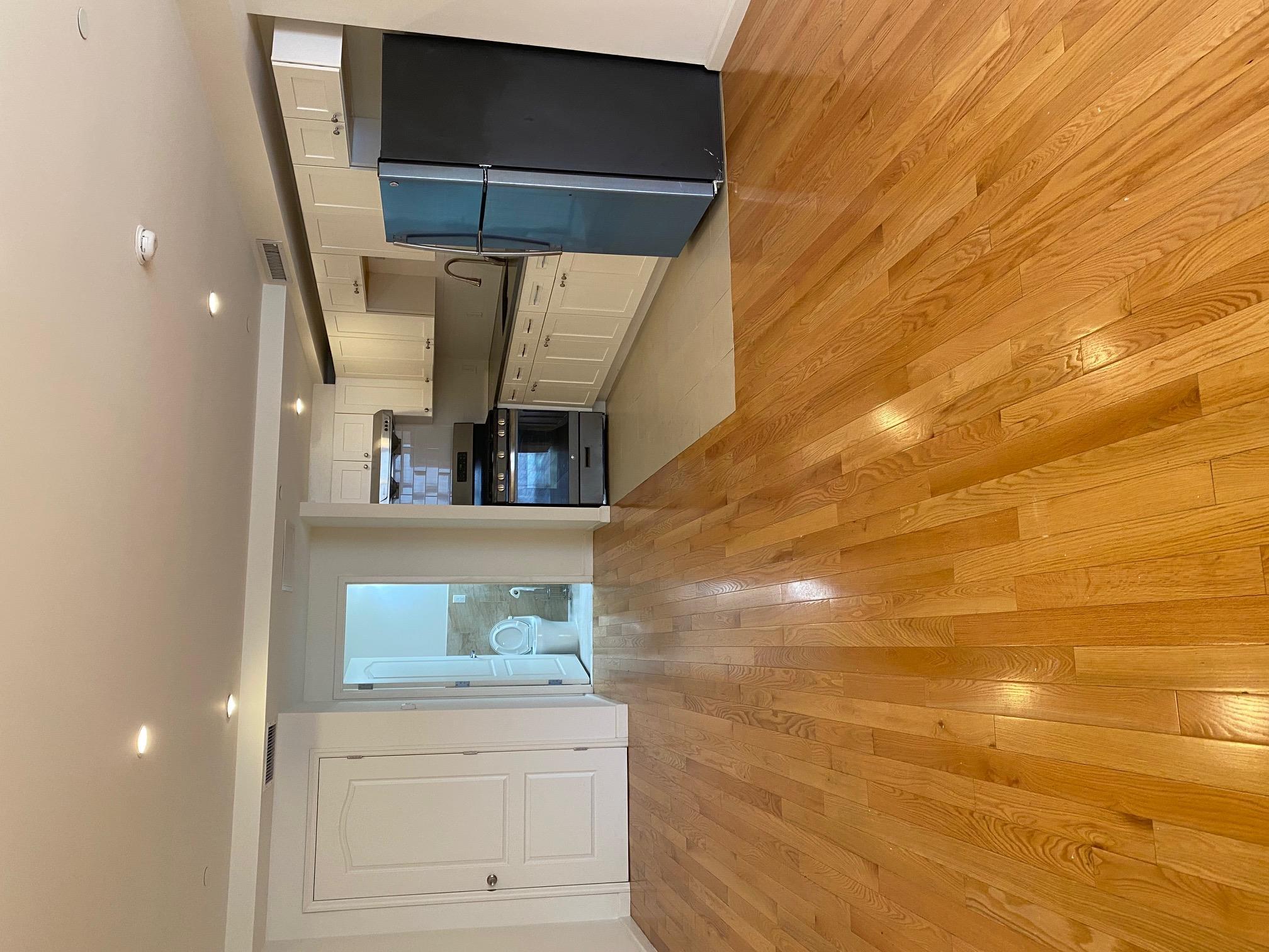 Apartment Northern Blvd  Queens, NY 11354, MLS-849526-2