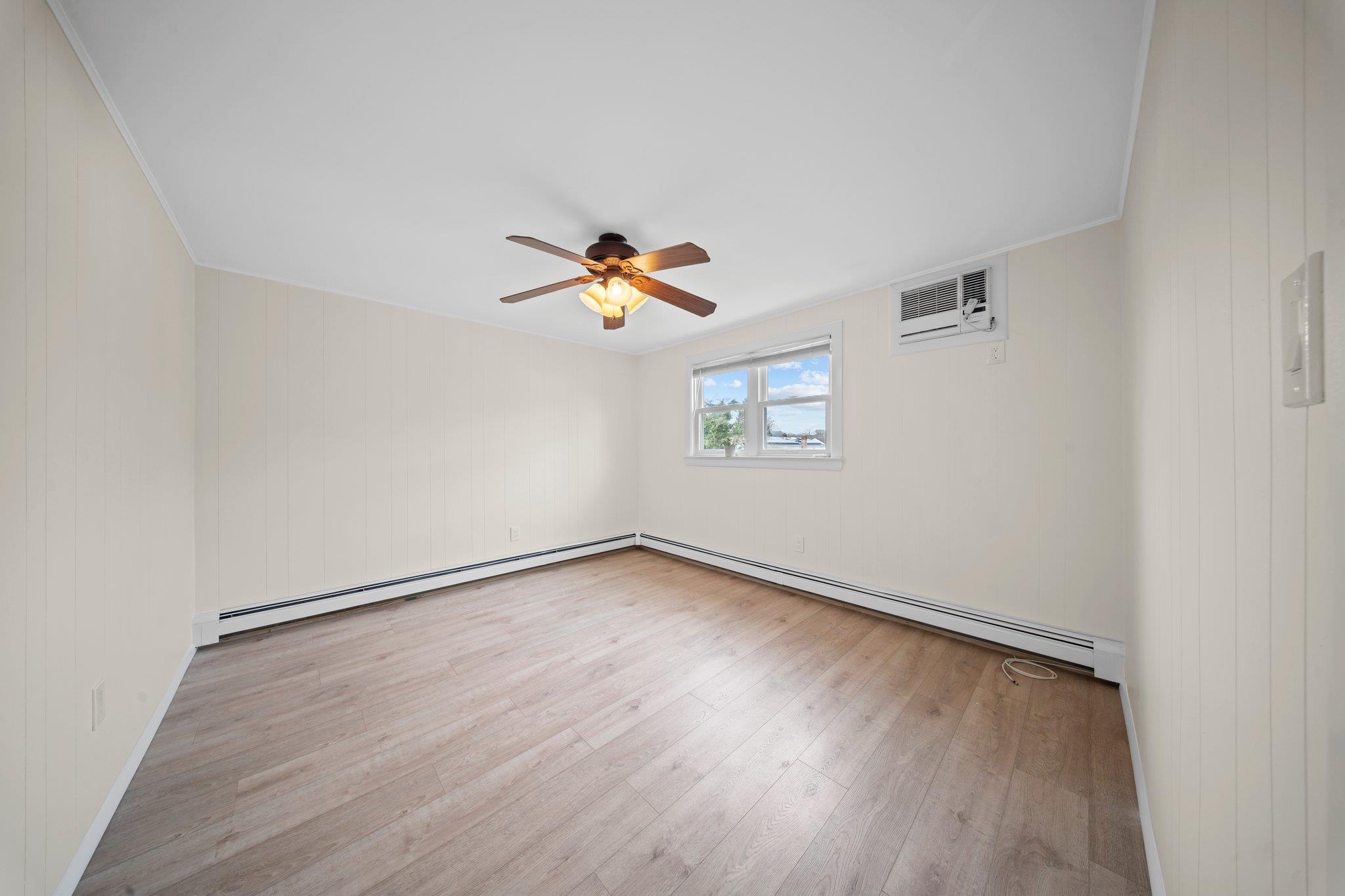 Single Family Lee  Nassau County, NY 11507, MLS-849549-17