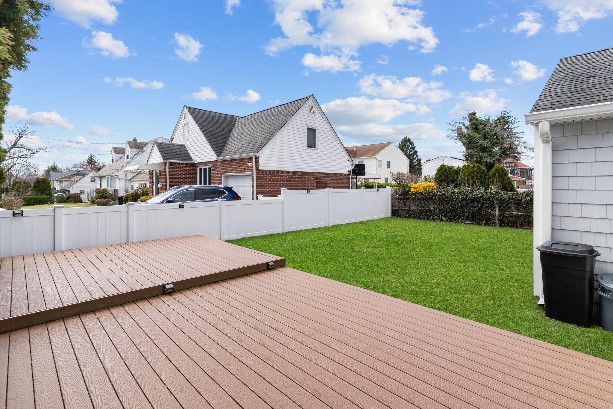Single Family Lee  Nassau County, NY 11507, MLS-849549-36