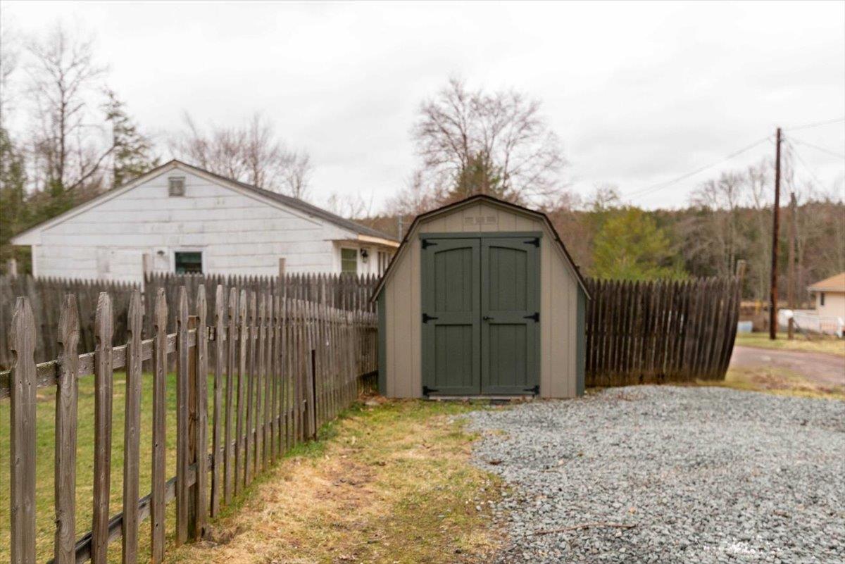 Single Family Sackett Lake  Sullivan County, NY 12701, MLS-849555-22