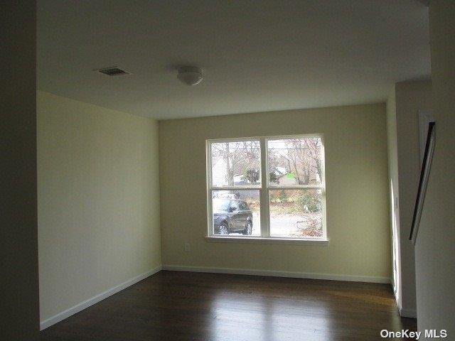 Single Family Bourdois  Suffolk County, NY 11713, MLS-849598-10