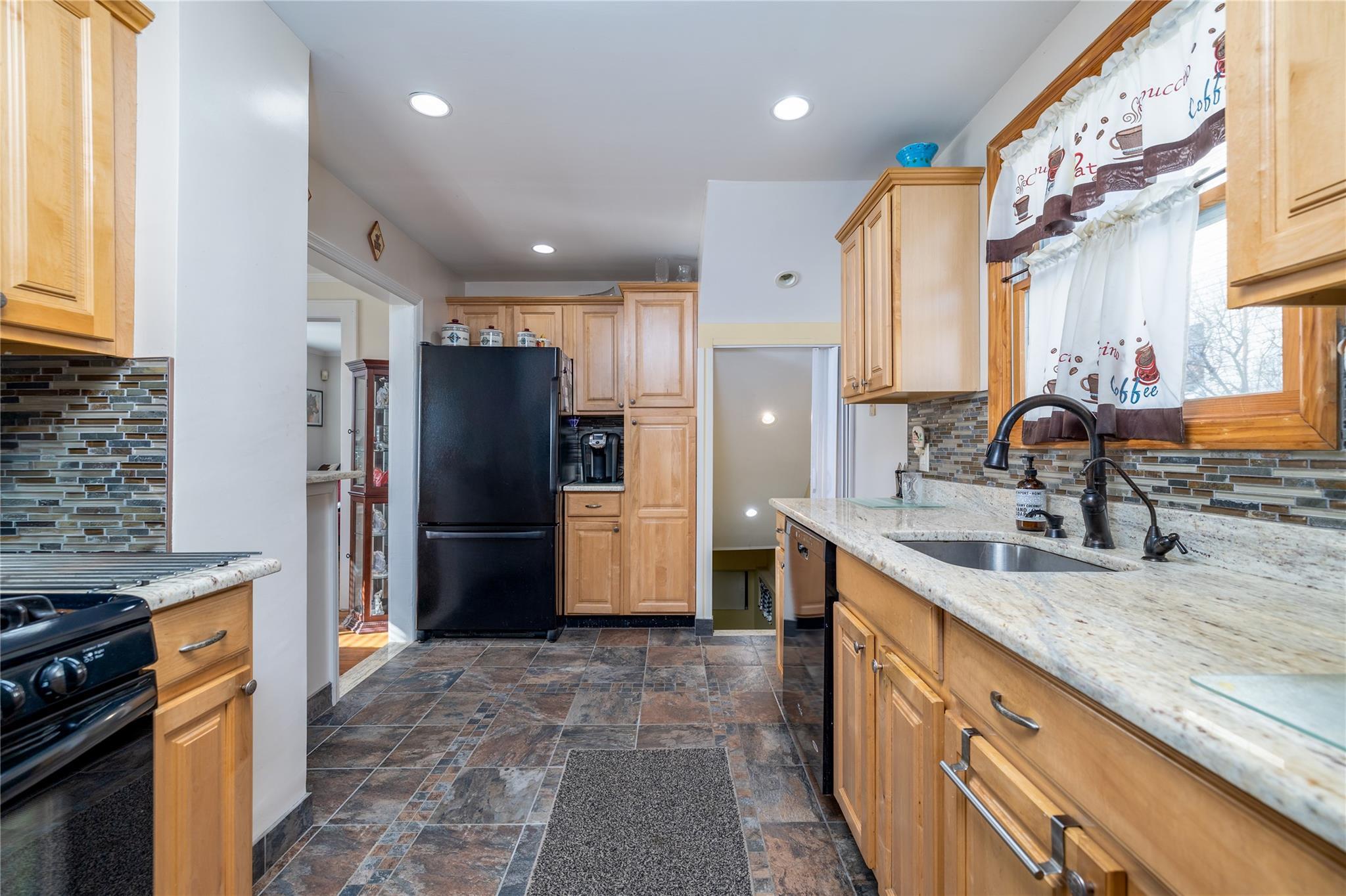 Single Family Cumberland  Nassau County, NY 11570, MLS-849600-12