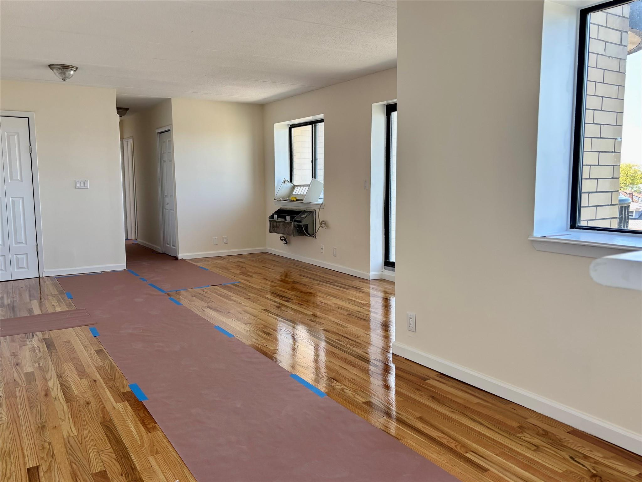 Apartment 34  Queens, NY 11354, MLS-849606-4