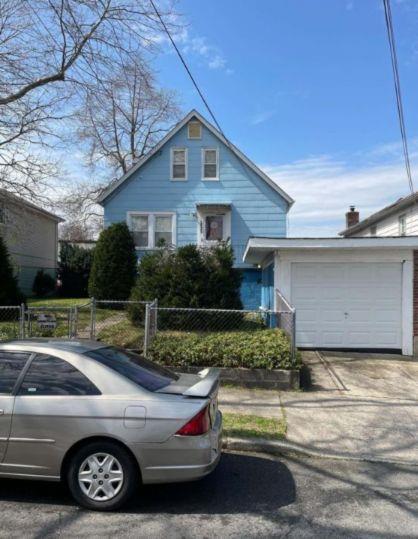 Single Family Tenbroeck  Bronx, NY 10469, MLS-849611-2