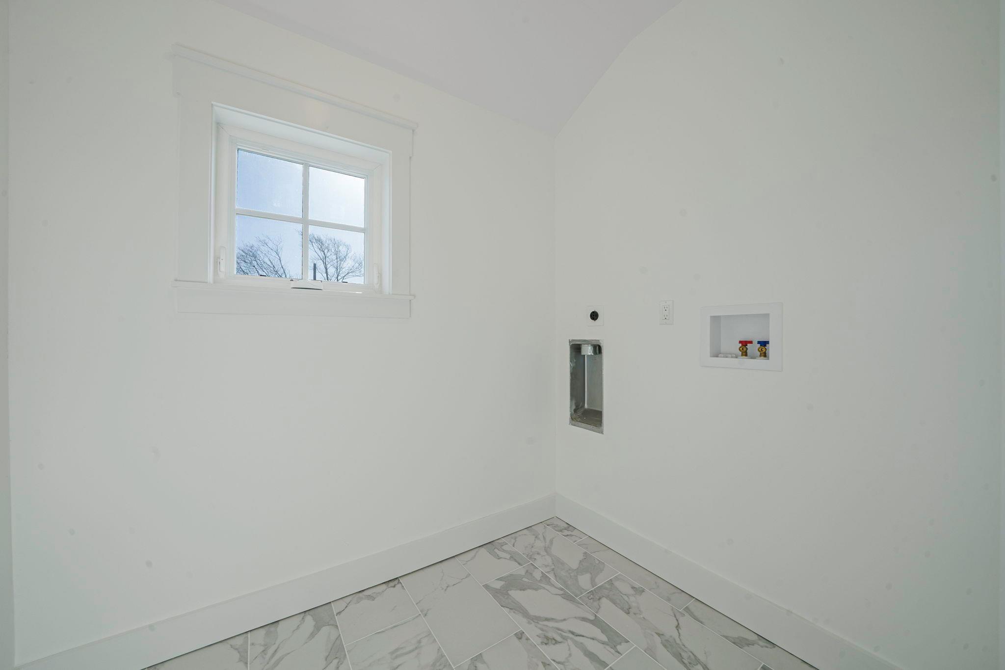Single Family Grandview  Suffolk County, NY 11967, MLS-849621-18
