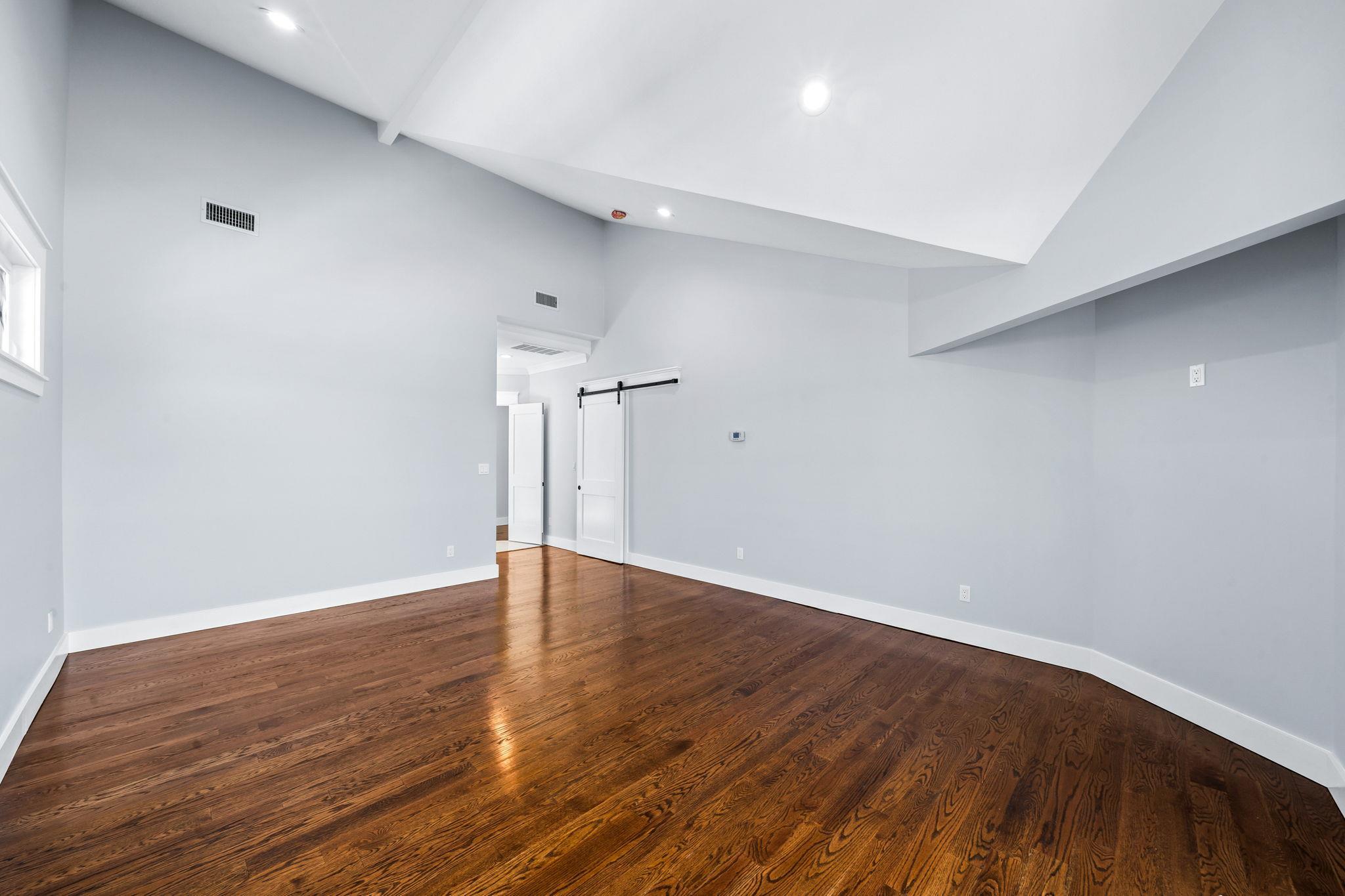 Single Family Grandview  Suffolk County, NY 11967, MLS-849621-21