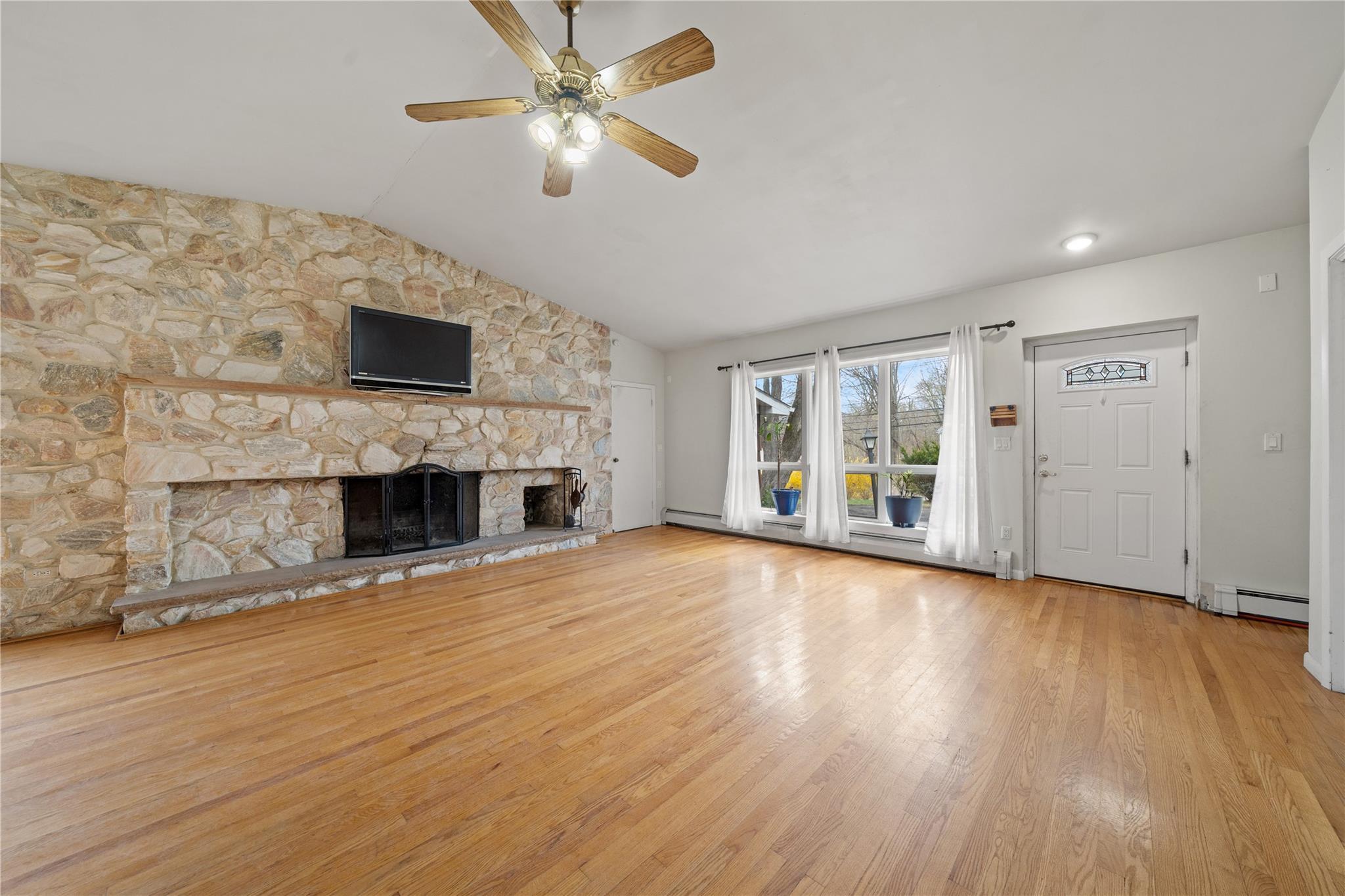 Single Family Harriman Heights  Orange County, NY 10926, MLS-849646-7