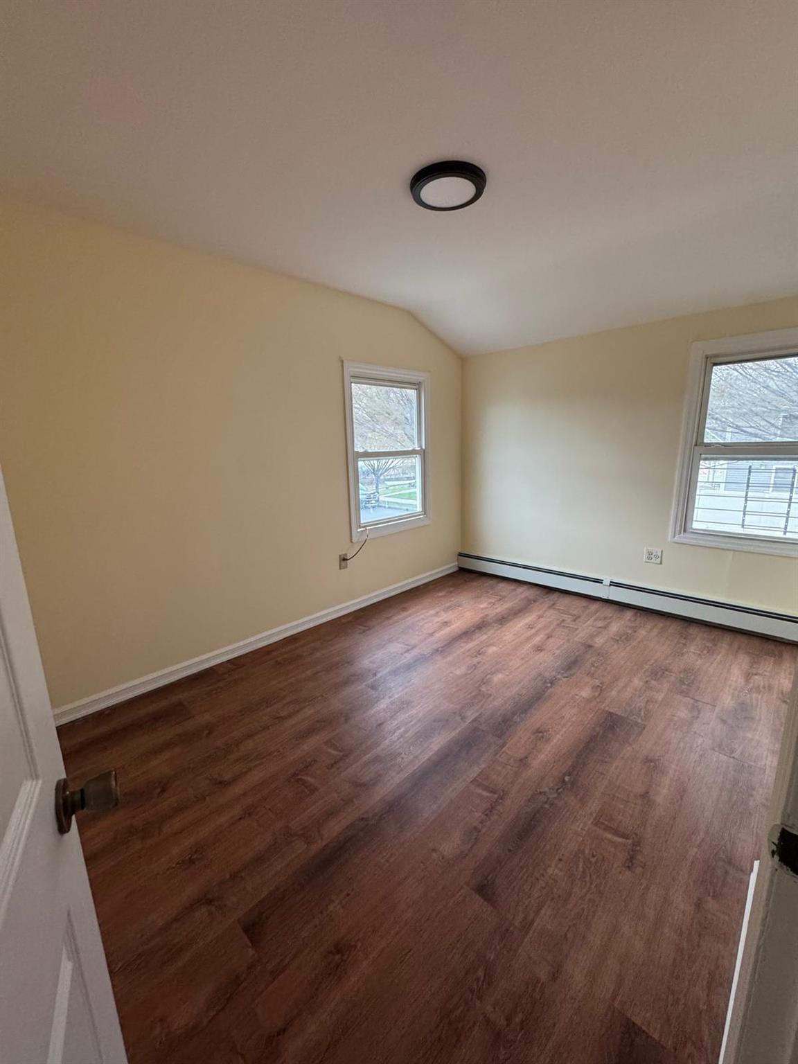 Apartment 133rd  Queens, NY 11436, MLS-849675-3