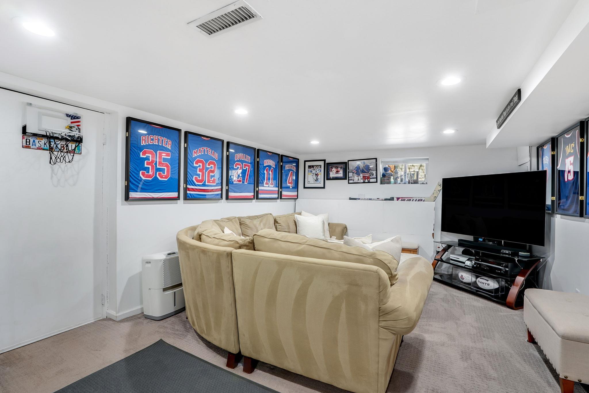 Single Family Windmill Drive  Westchester County, NY 10598, MLS-849683-26