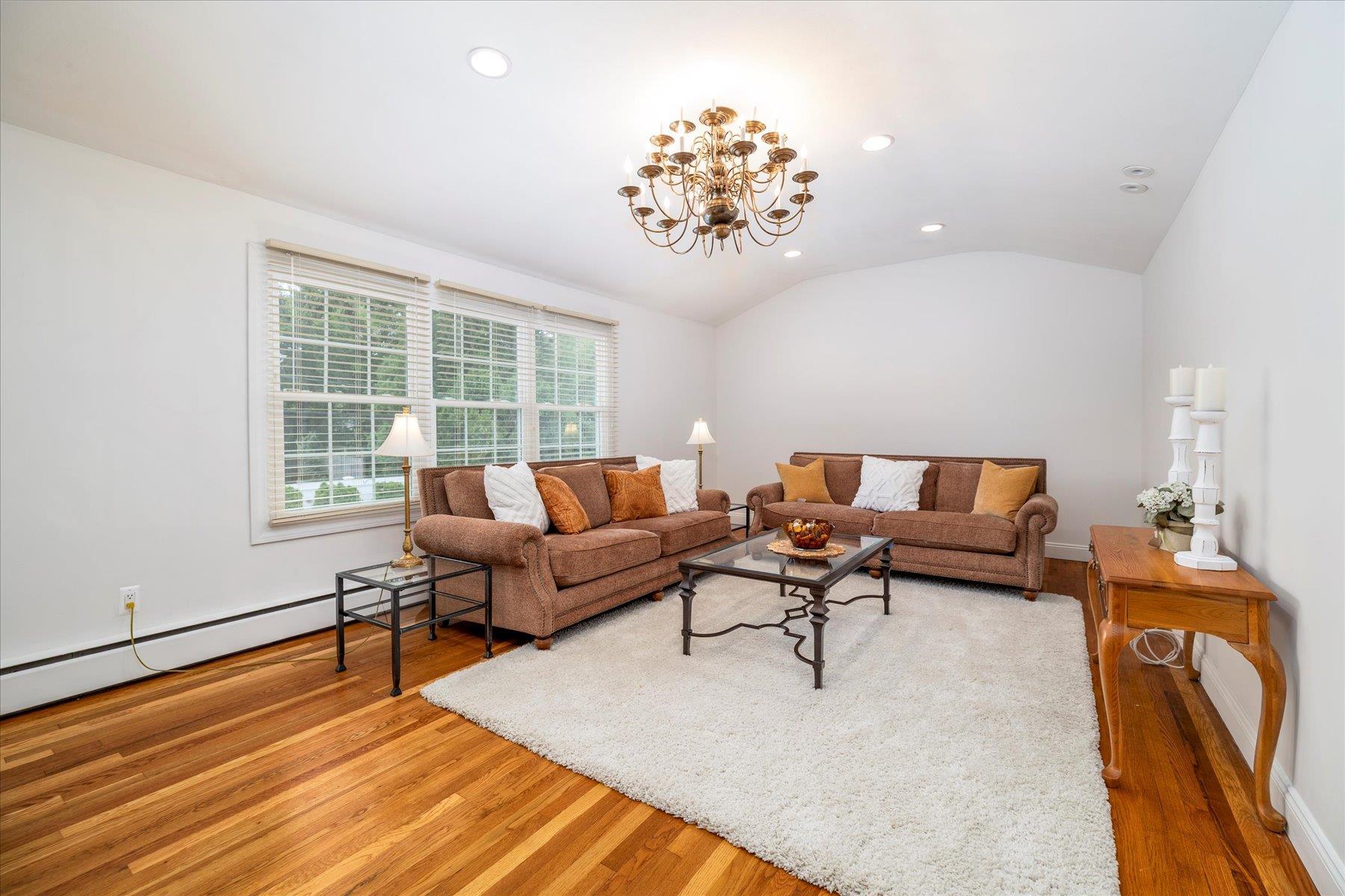 Single Family Derby  Nassau County, NY 11510, MLS-849692-15