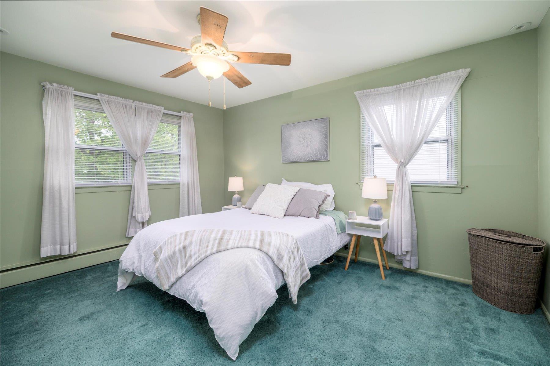 Single Family Derby  Nassau County, NY 11510, MLS-849692-23