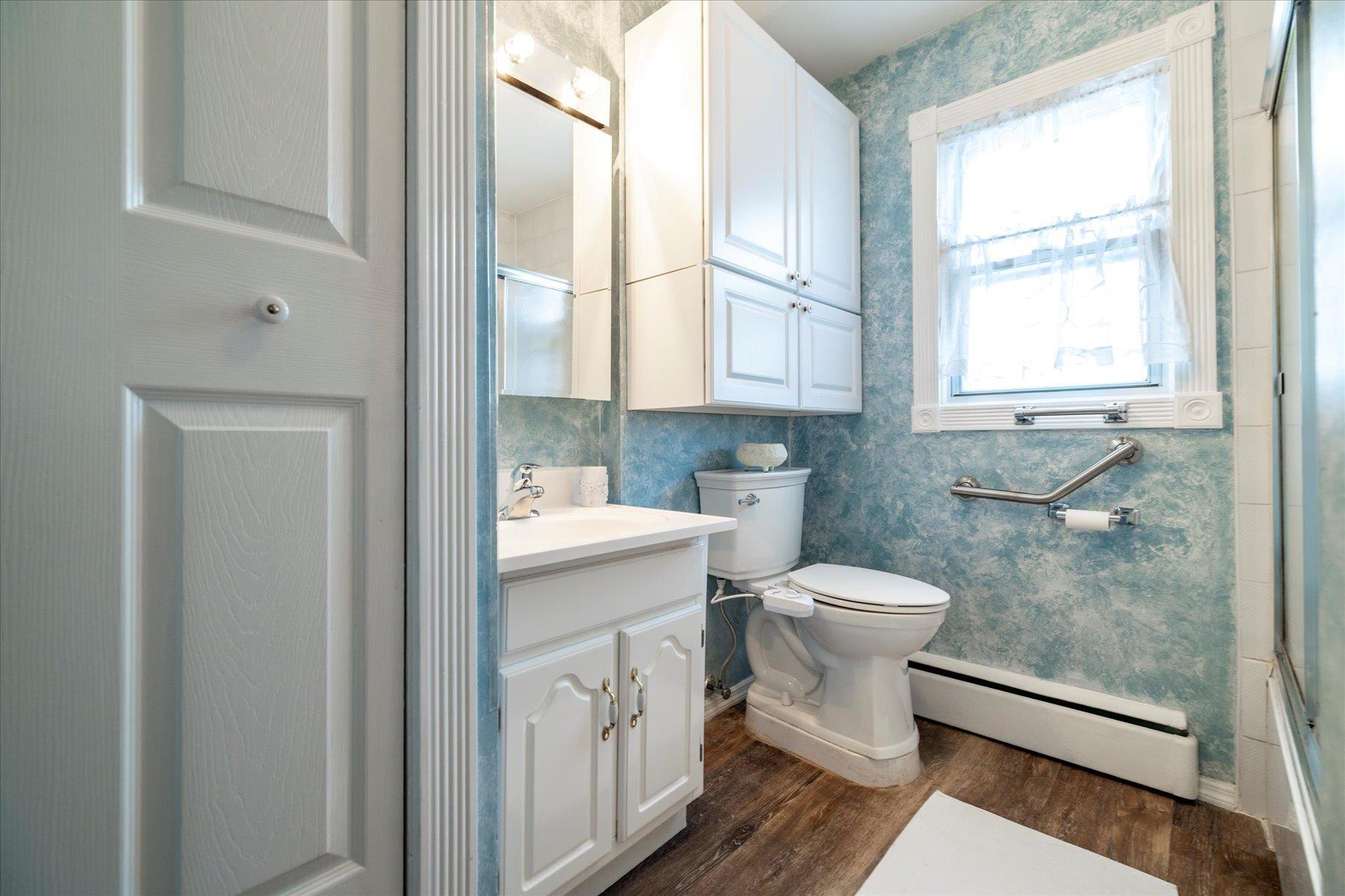 Single Family Derby  Nassau County, NY 11510, MLS-849692-27