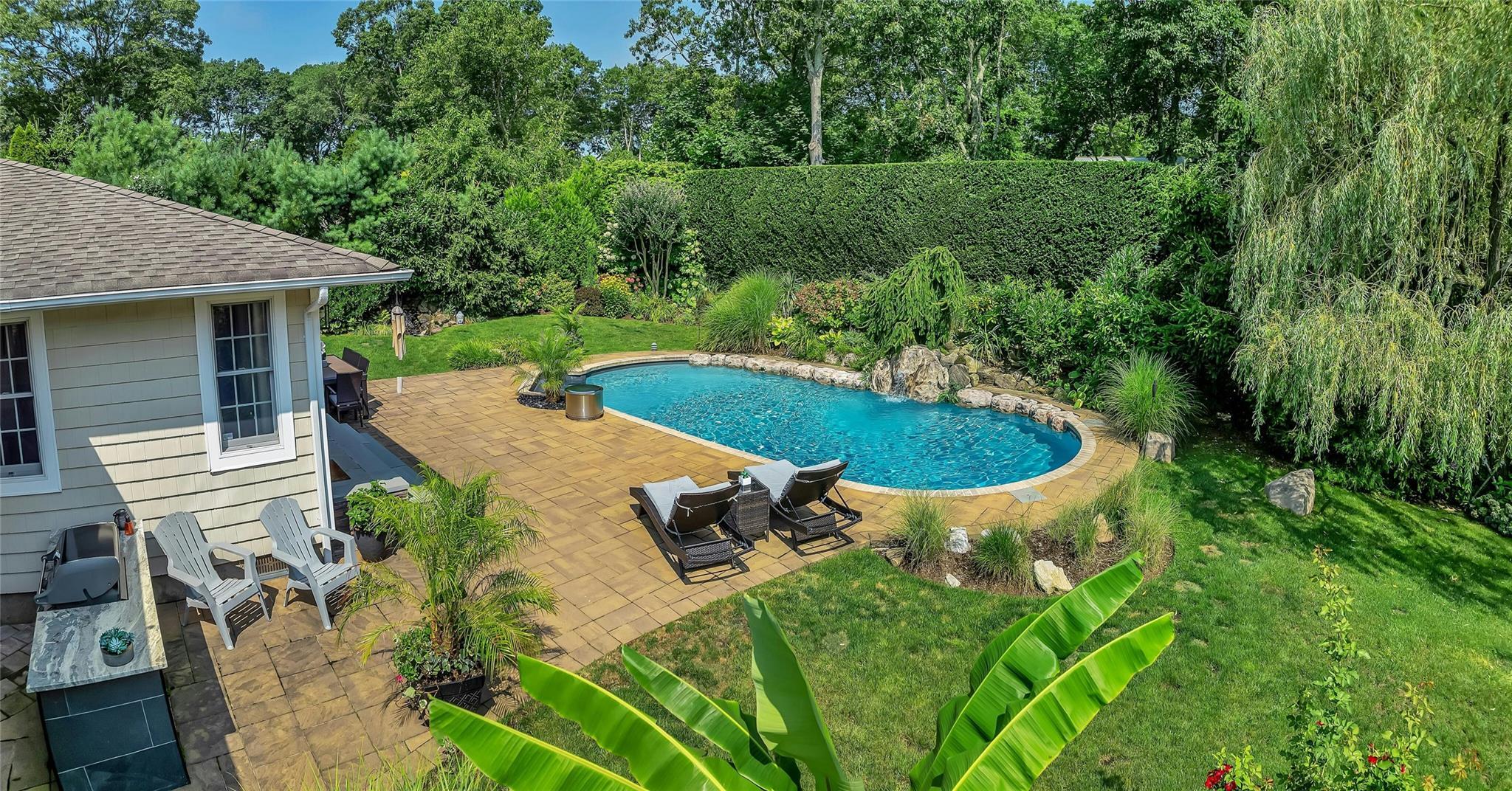 Single Family Rolling Hill  Suffolk County, NY 11946, MLS-849708-31