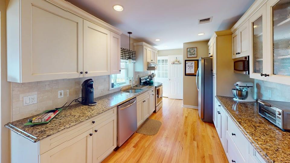 Single Family Santa Barbara  Suffolk County, NY 11757, MLS-849720-14