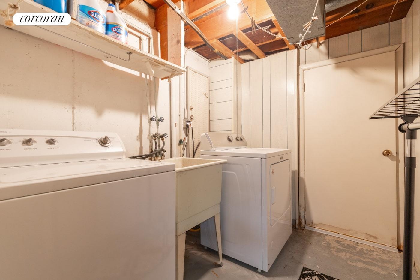 Single Family Kennington  Staten Island, NY 10308, MLS-849723-15