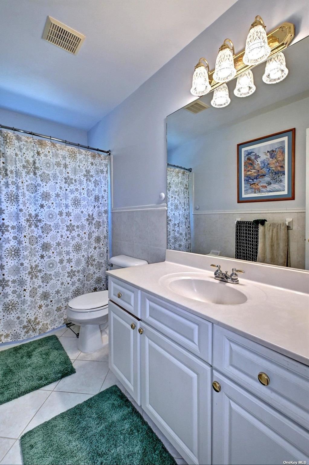Single Family Woods  Suffolk County, NY 11792, MLS-849734-23