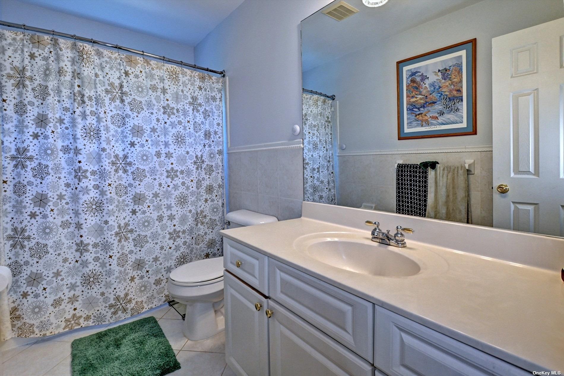 Single Family Woods  Suffolk County, NY 11792, MLS-849734-24
