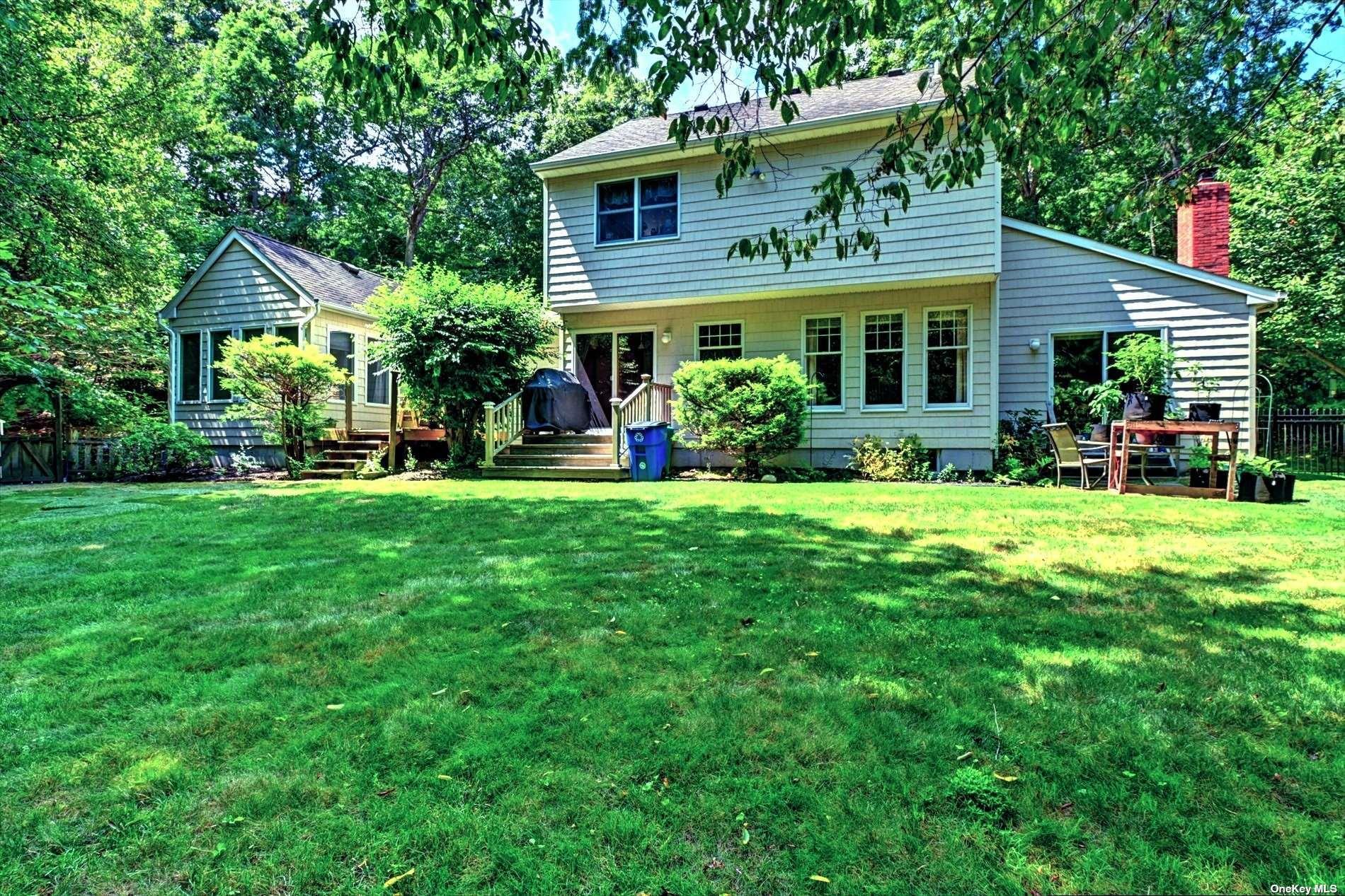 Single Family Woods  Suffolk County, NY 11792, MLS-849734-25