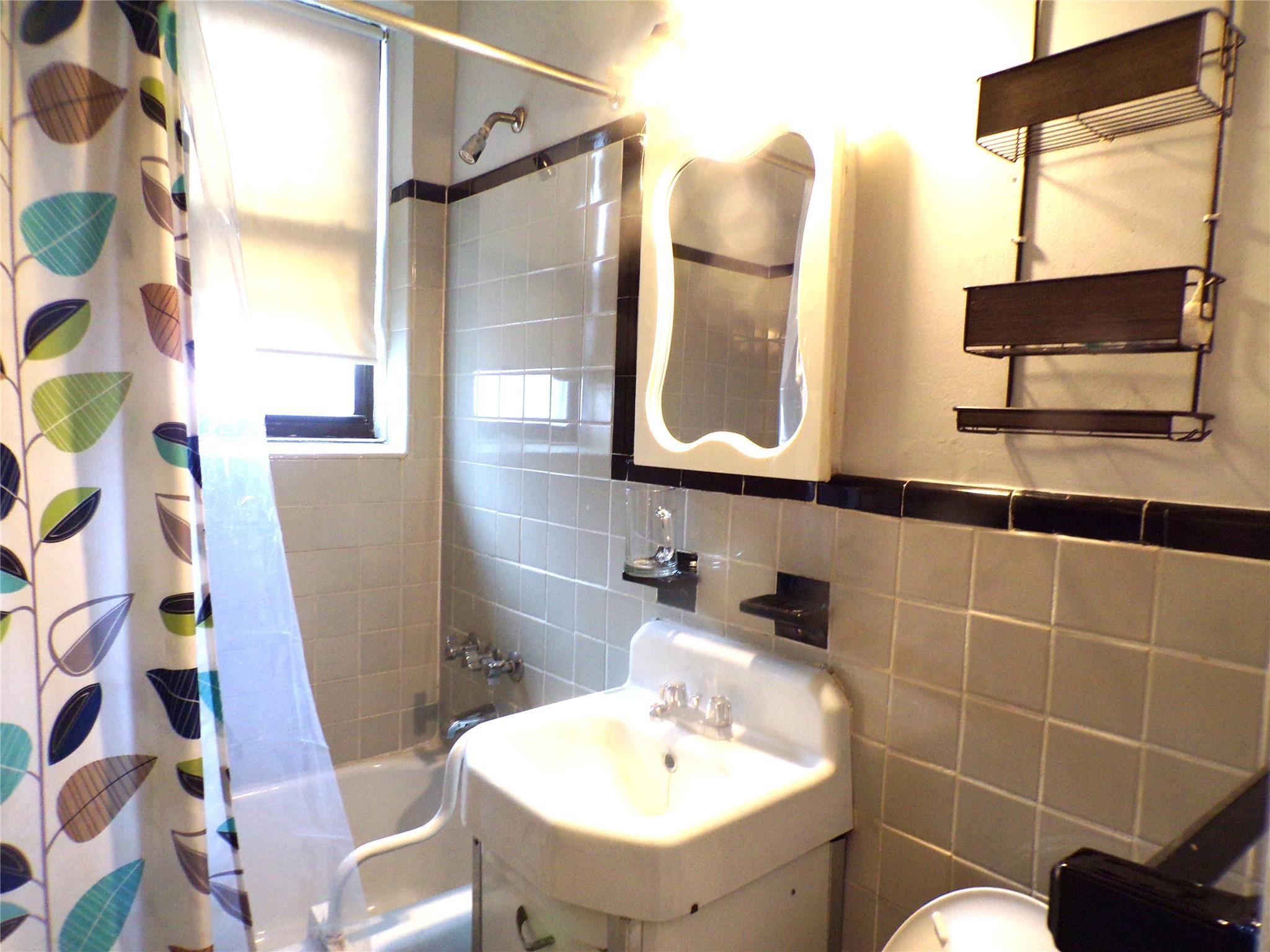 Coop Homecrest  Brooklyn, NY 11235, MLS-849735-5