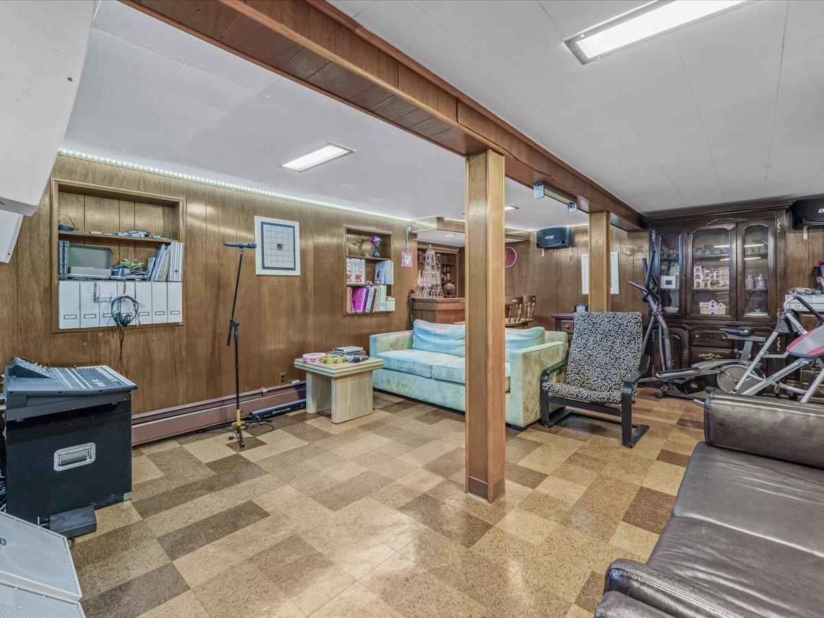 Single Family Elliot  Nassau County, NY 11801, MLS-849747-17