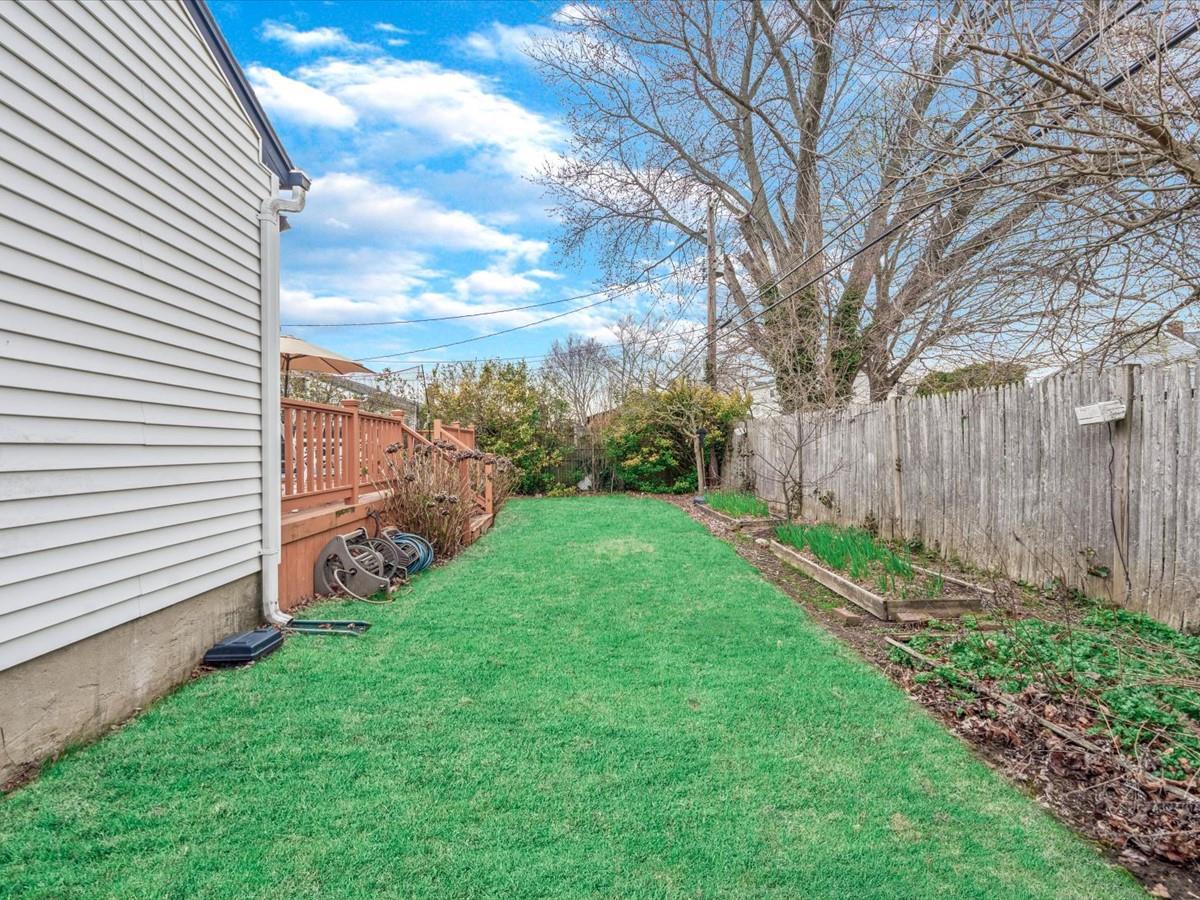 Single Family Elliot  Nassau County, NY 11801, MLS-849747-20
