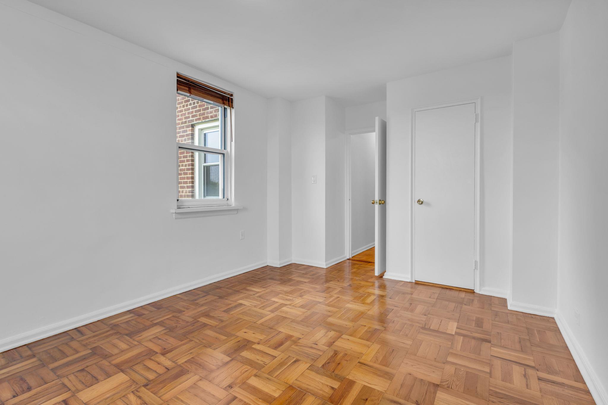 Coop Knolls  Bronx, NY 10463, MLS-849752-16