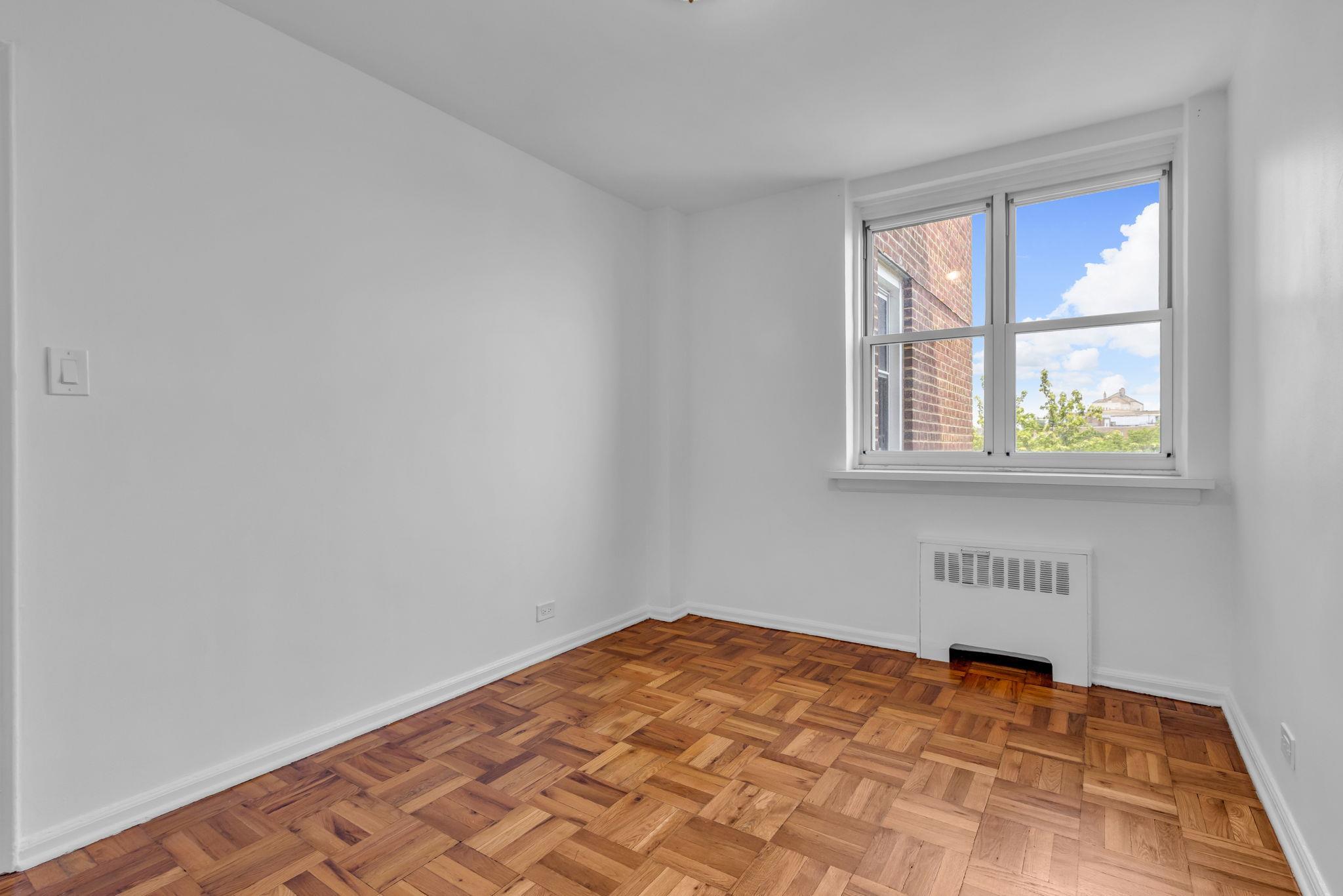 Coop Knolls  Bronx, NY 10463, MLS-849752-19