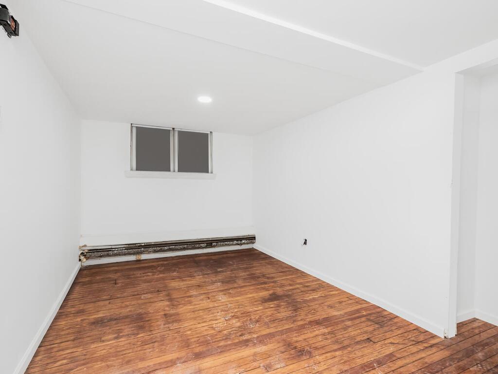 Single Family 94th  Brooklyn, NY 11236, MLS-849757-15