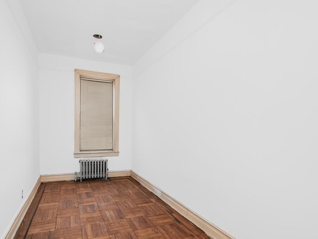 Single Family 94th  Brooklyn, NY 11236, MLS-849757-8