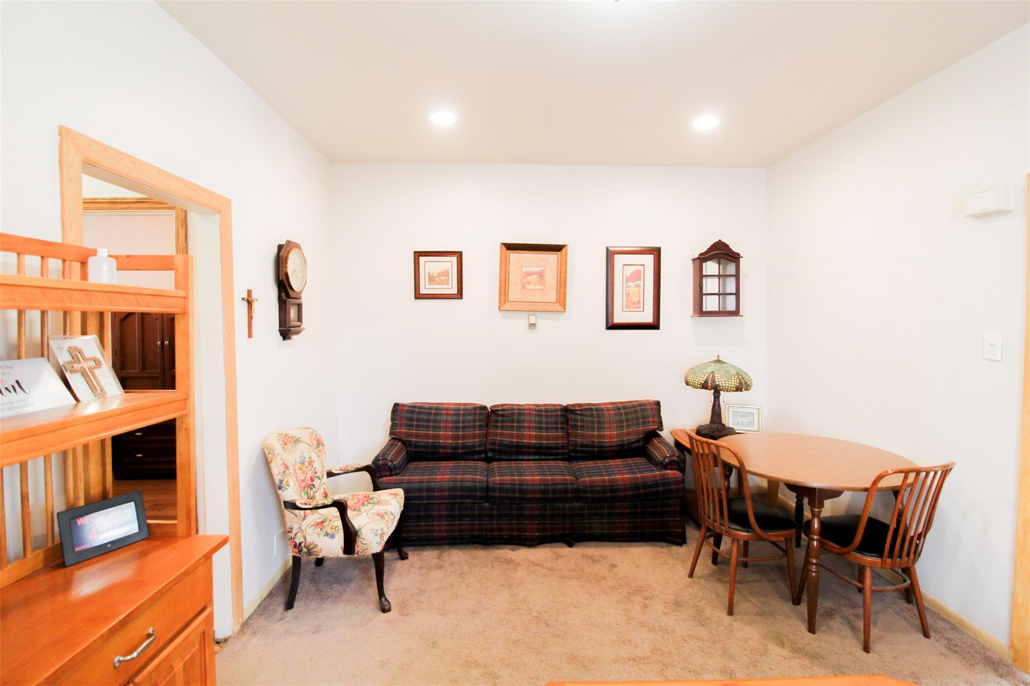 Single Family Hollywood  Bronx, NY 10465, MLS-849760-12