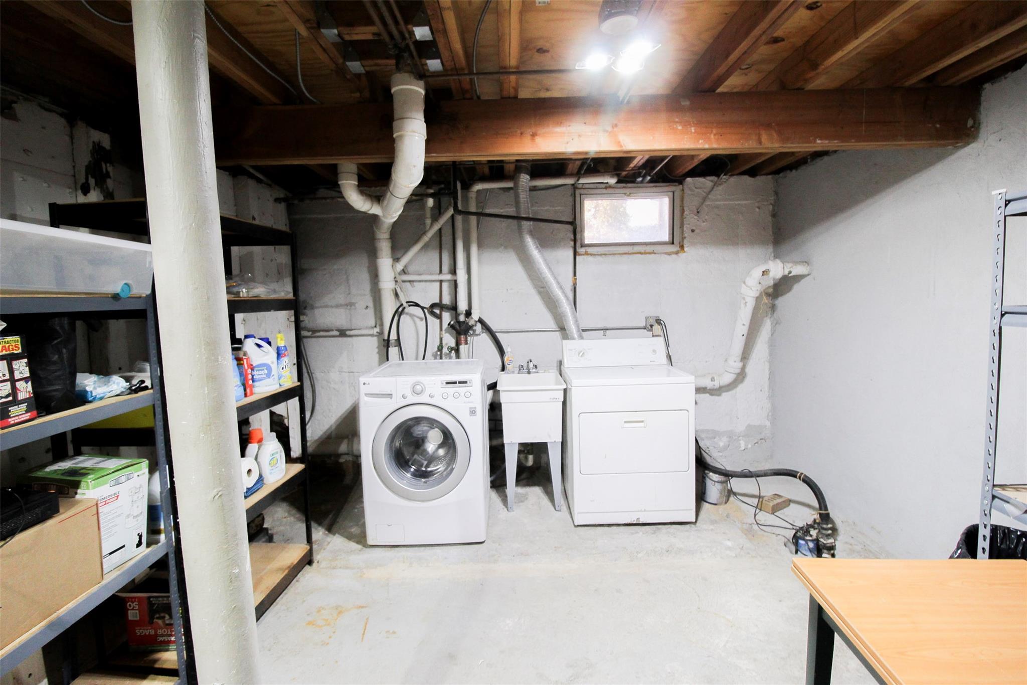 Single Family Hollywood  Bronx, NY 10465, MLS-849760-26