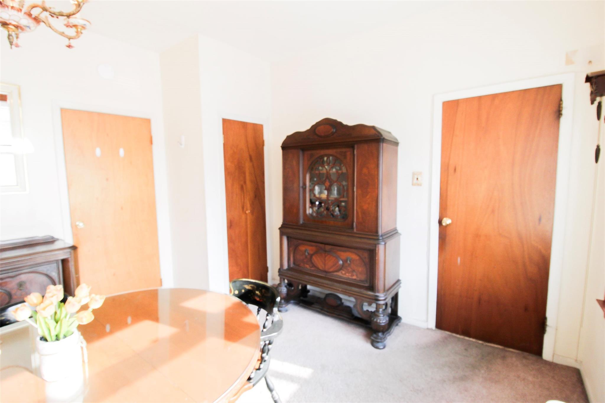 Single Family Hollywood  Bronx, NY 10465, MLS-849760-28
