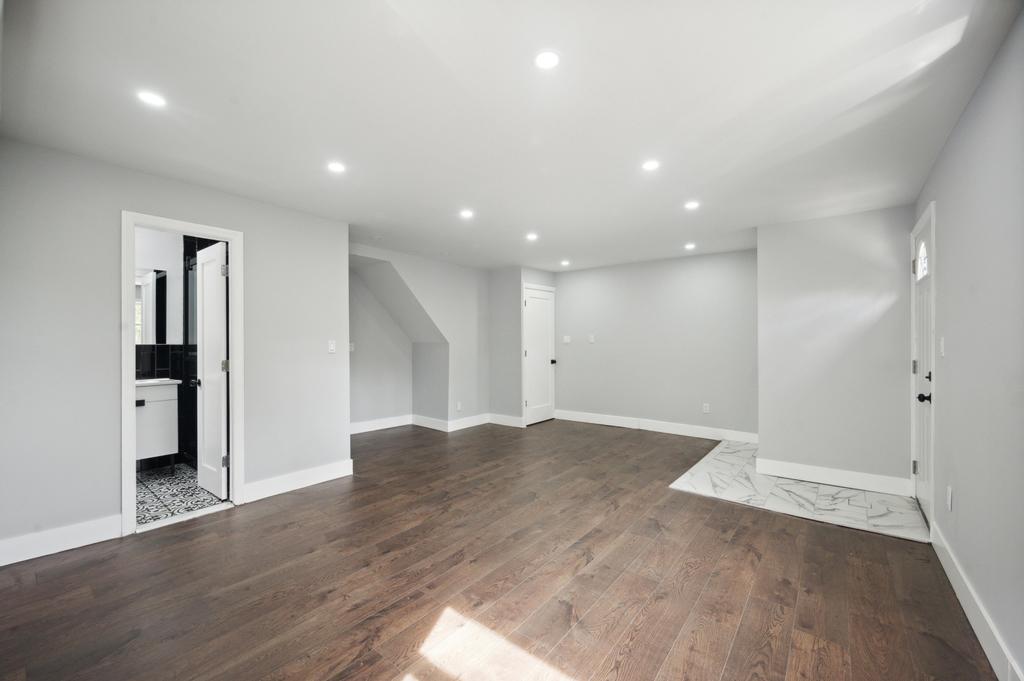 Single Family 252nd  Bronx, NY 10471, MLS-849771-32