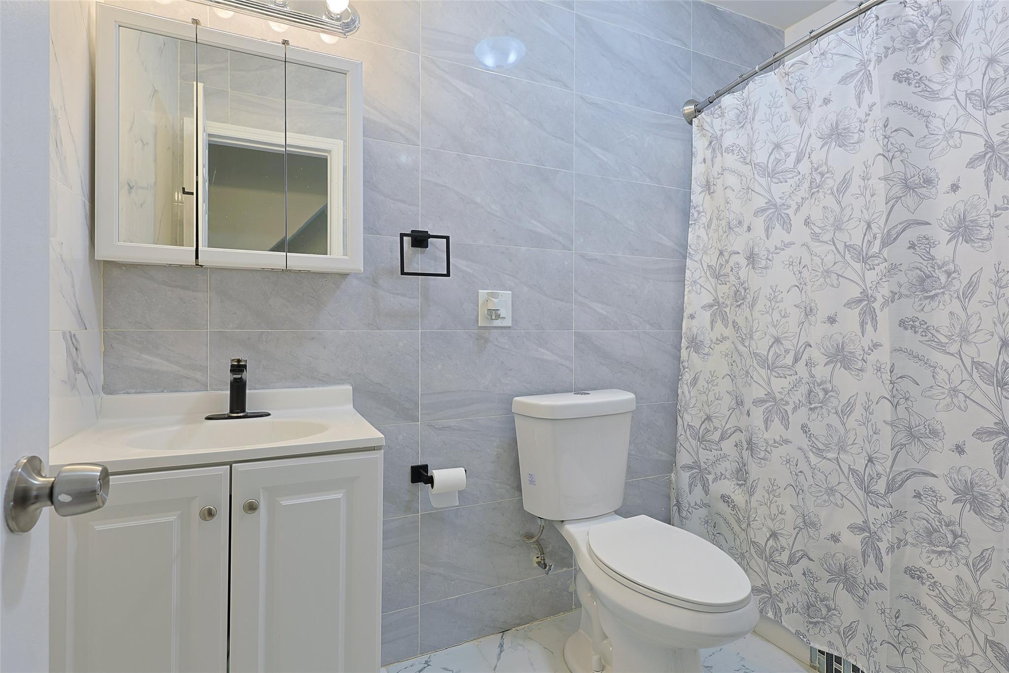 Single Family 115th  Queens, NY 11412, MLS-849777-12