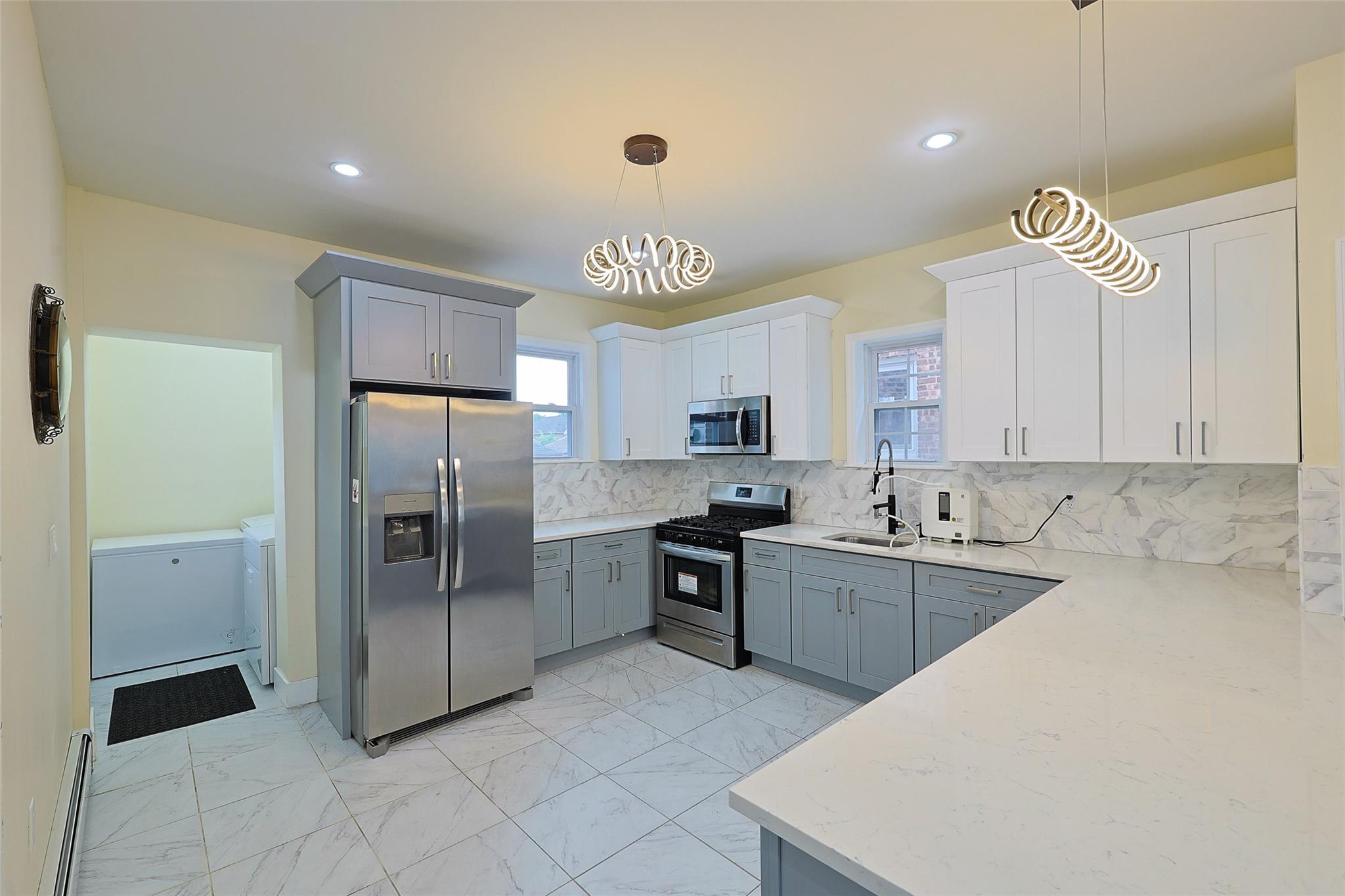 Single Family 115th  Queens, NY 11412, MLS-849777-7