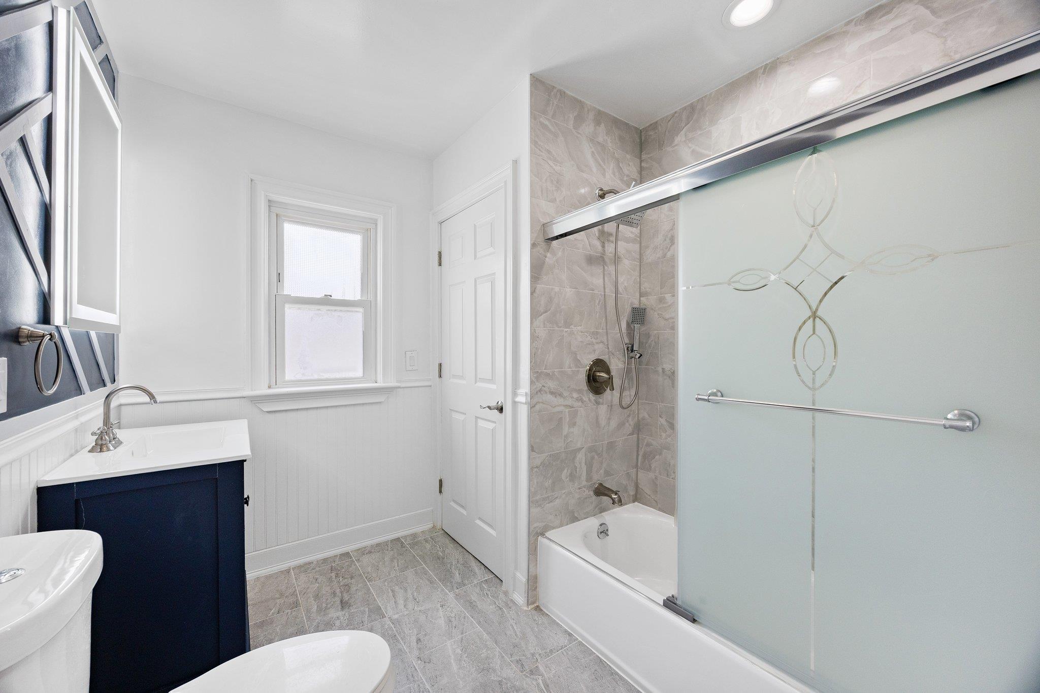Single Family 87th  Queens, NY 11426, MLS-849780-11