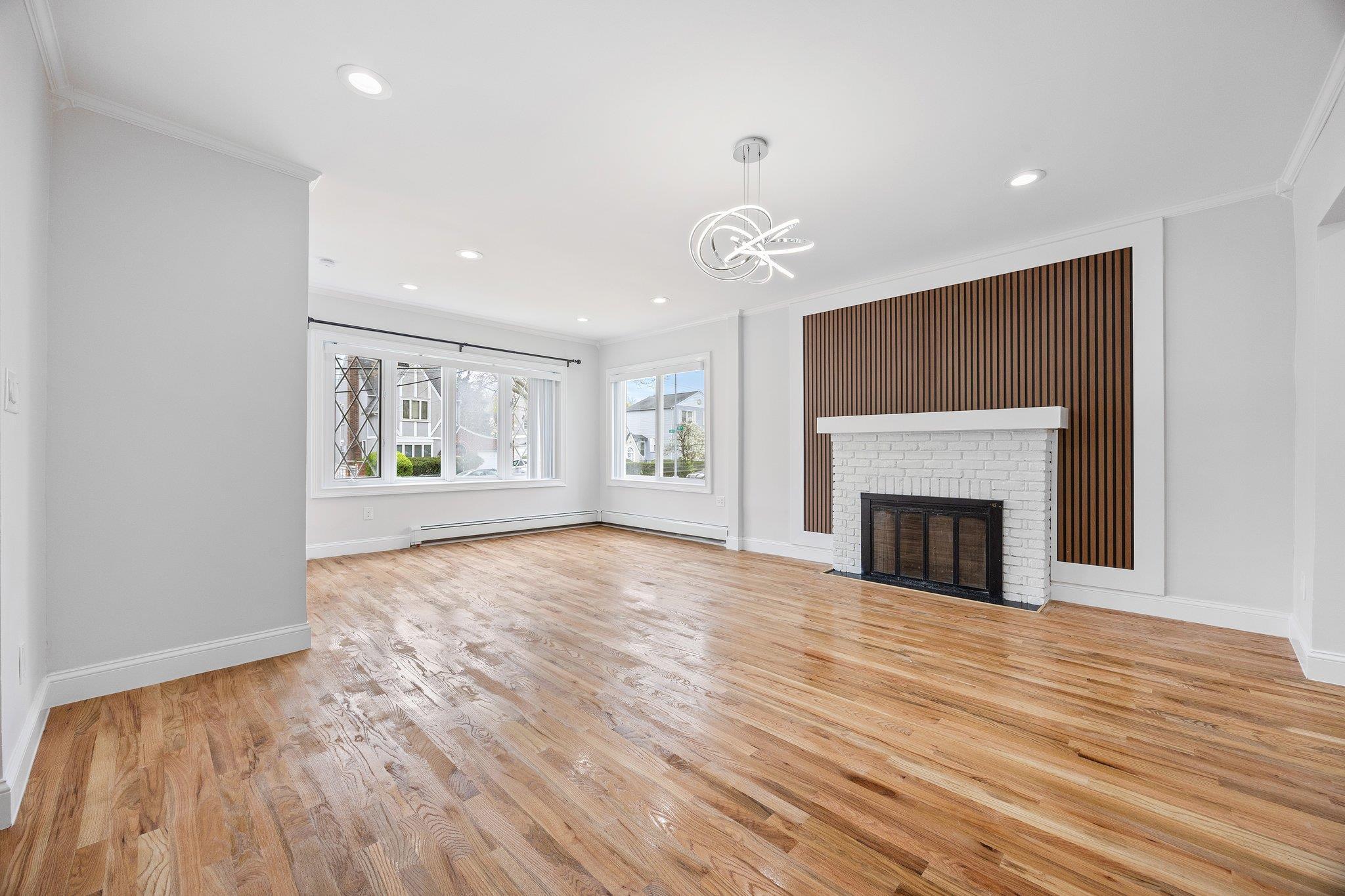 Single Family 87th  Queens, NY 11426, MLS-849780-4