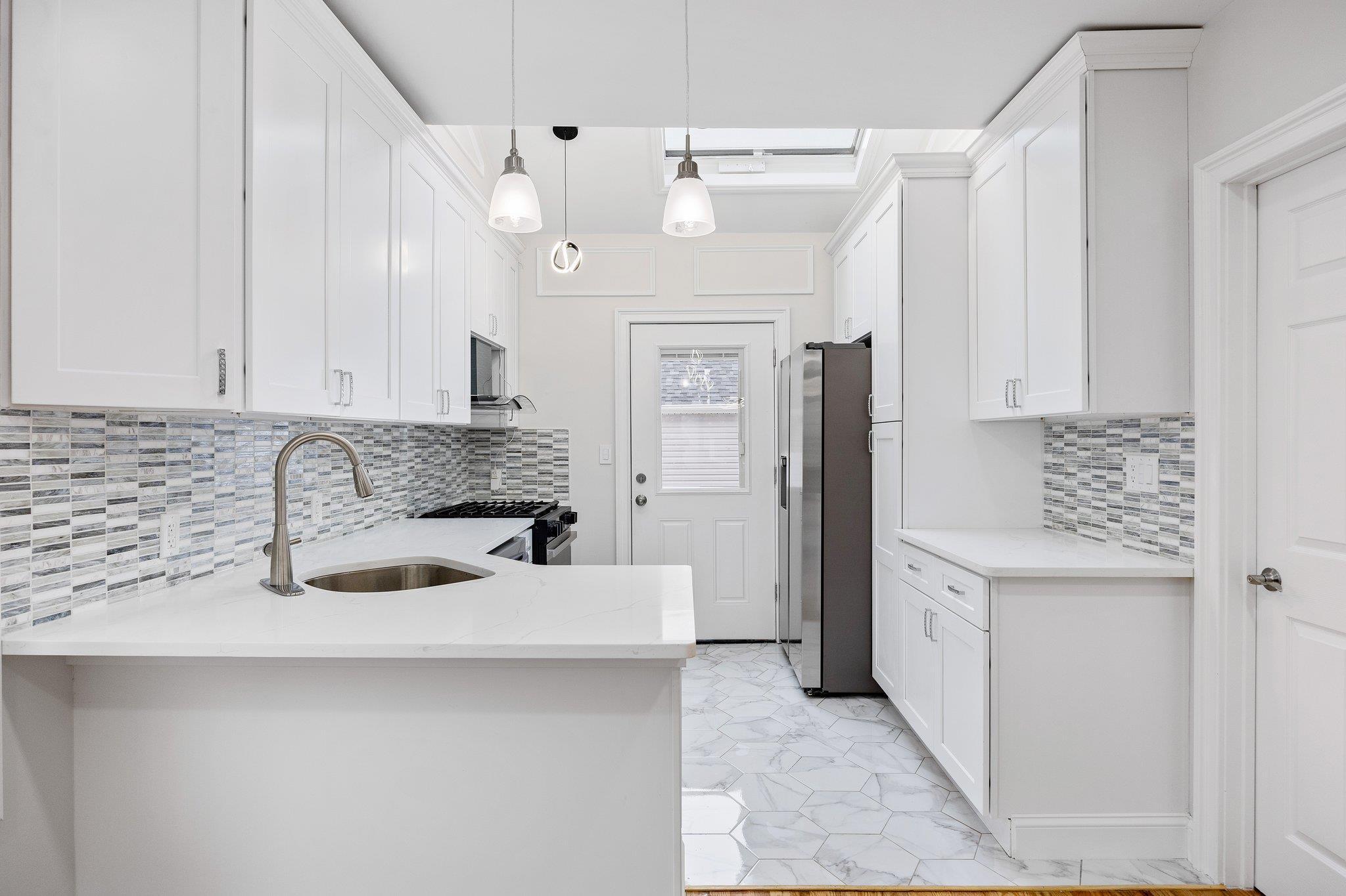 Single Family 87th  Queens, NY 11426, MLS-849780-8