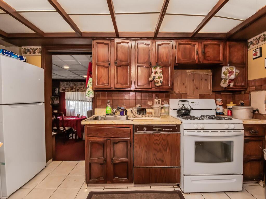 Single Family Kent  Westchester County, NY 10603, MLS-849798-3