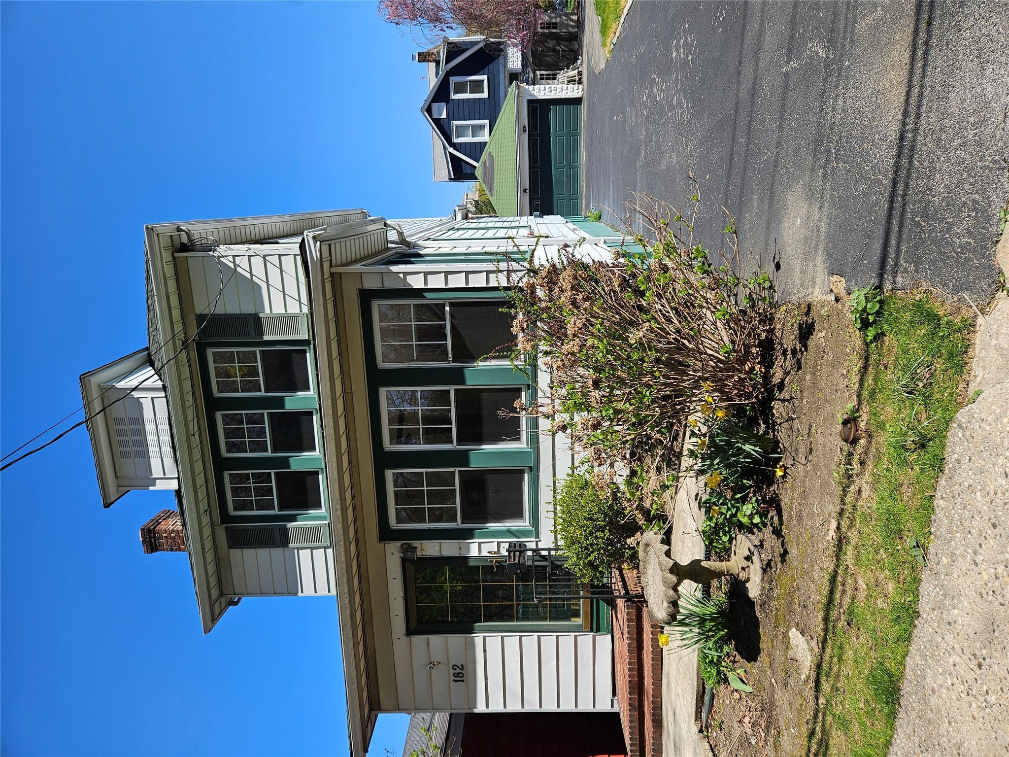 Single Family Parkway  Westchester County, NY 10704, MLS-849800-2