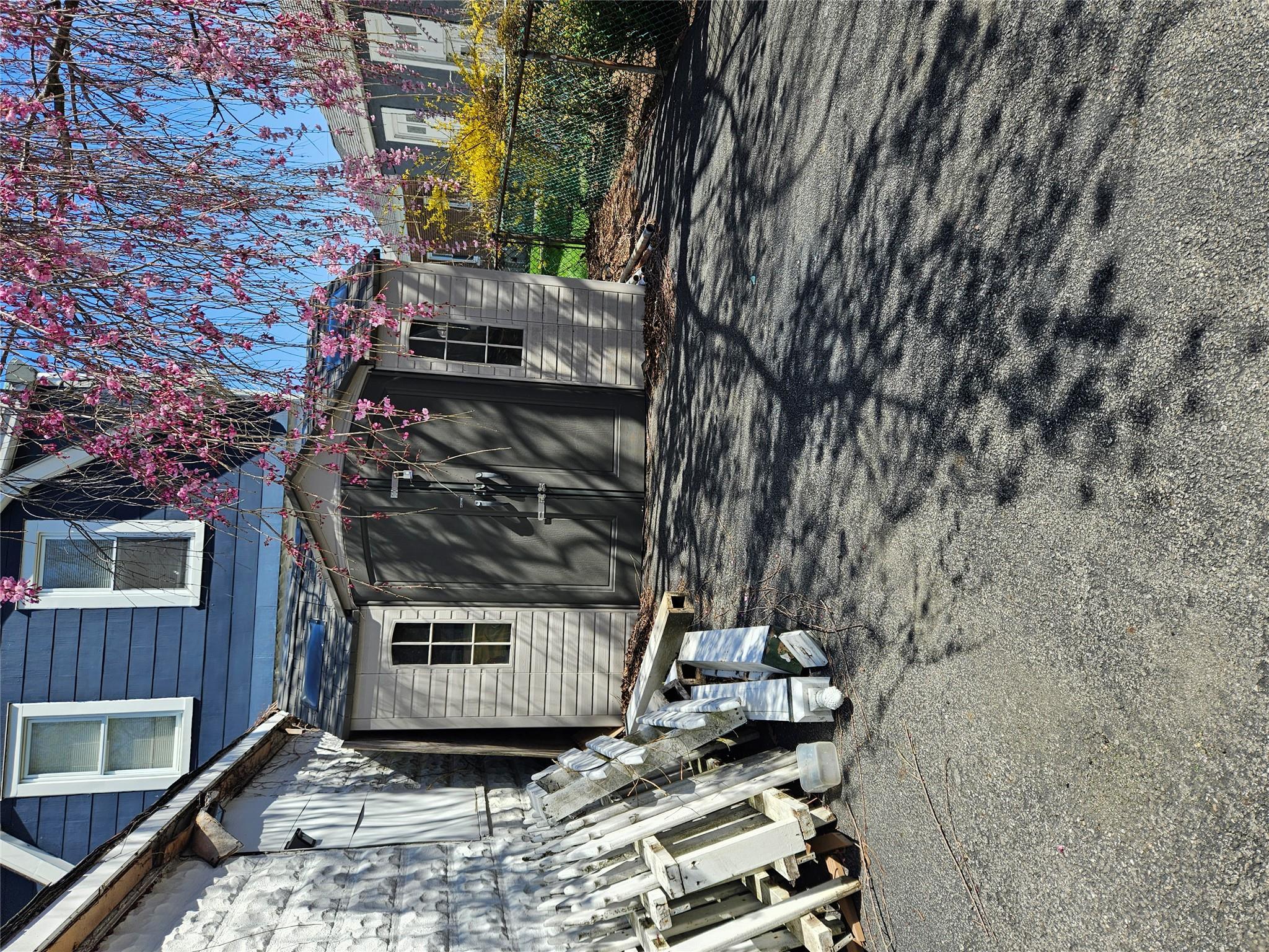 Single Family Parkway  Westchester County, NY 10704, MLS-849800-4