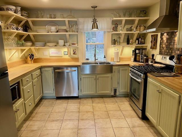 Single Family Mine Hill  Orange County, NY 12518, MLS-849805-10
