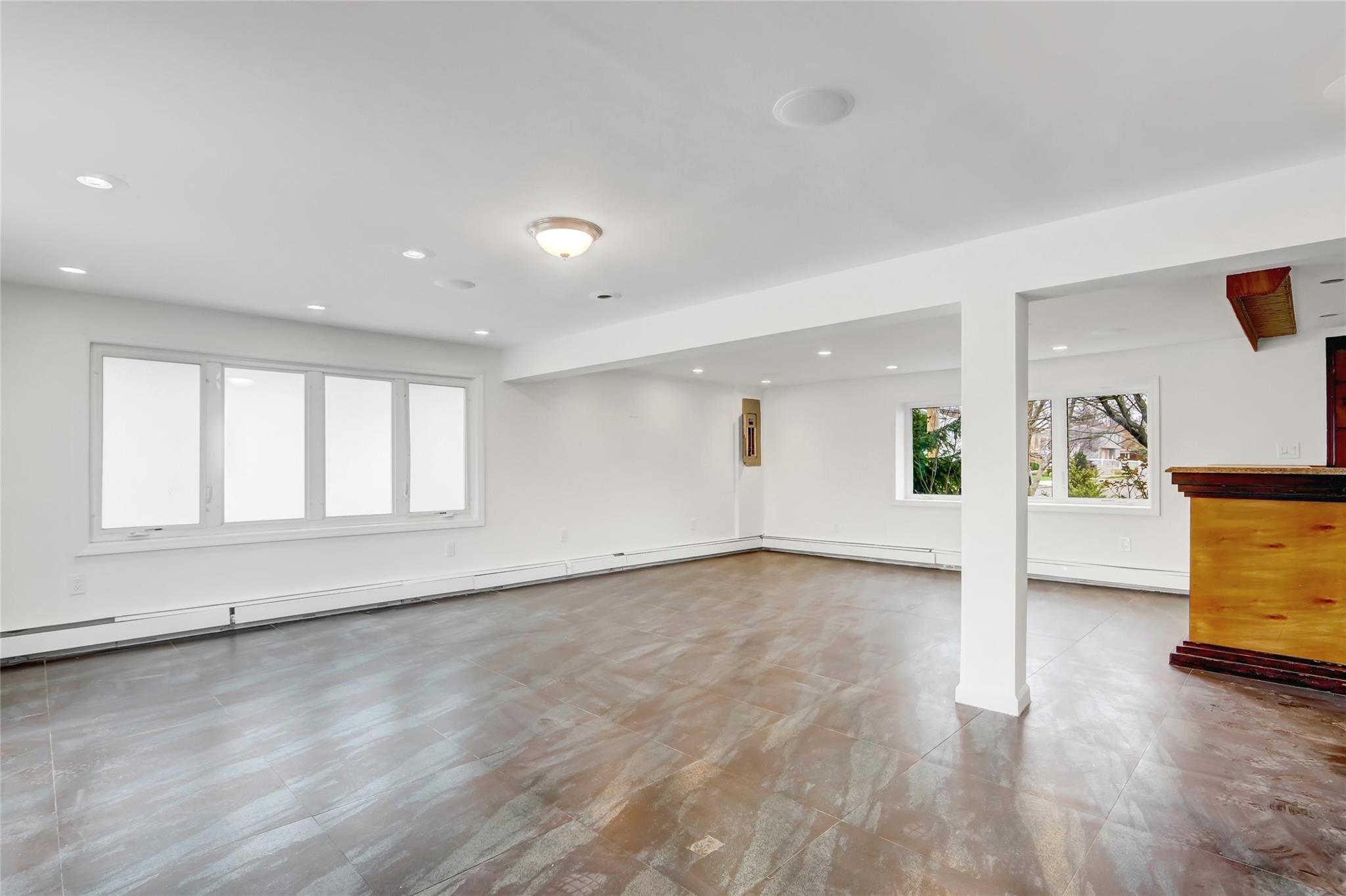 Single Family Brookside  Nassau County, NY 11520, MLS-849810-12