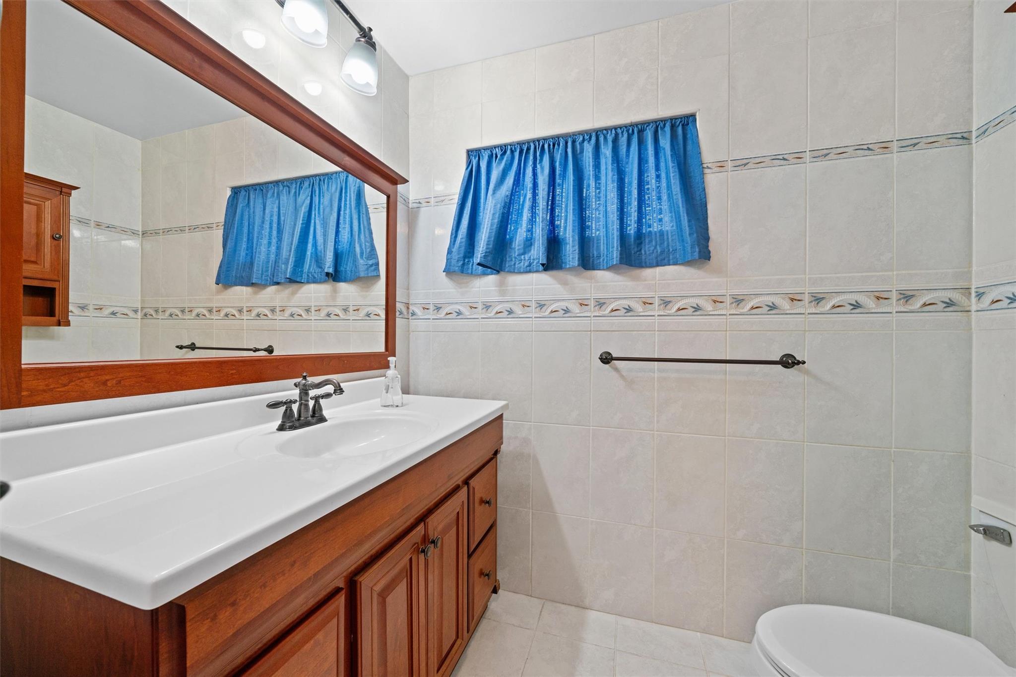 Single Family Hy Vue  Orange County, NY 12550, MLS-849811-21